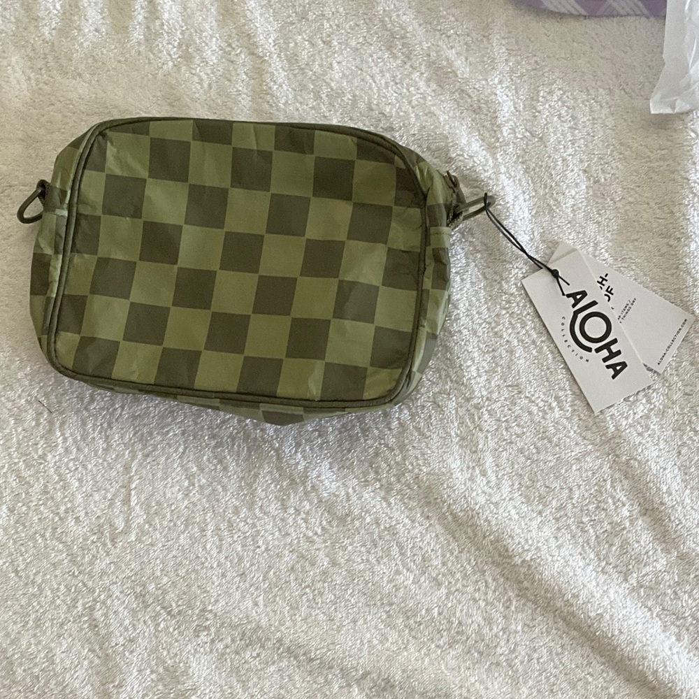 ALOHA Green Checkered Pouch
